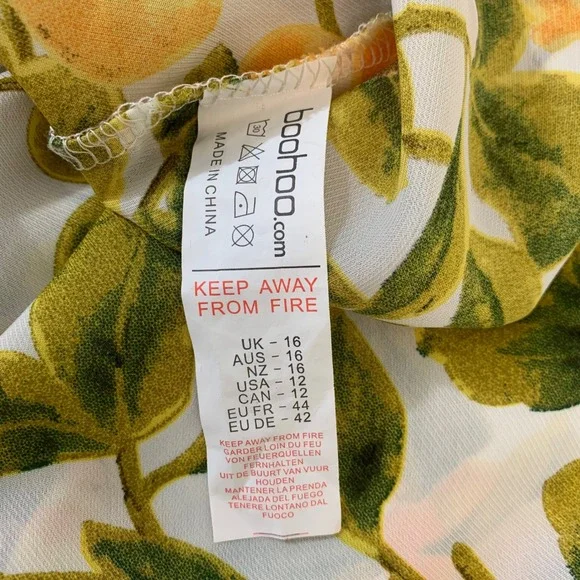 Boohoo Women's Size 12 White Lemon Print Short Sleeve Shift Dress Garden Picnic - Picture 6 of 7